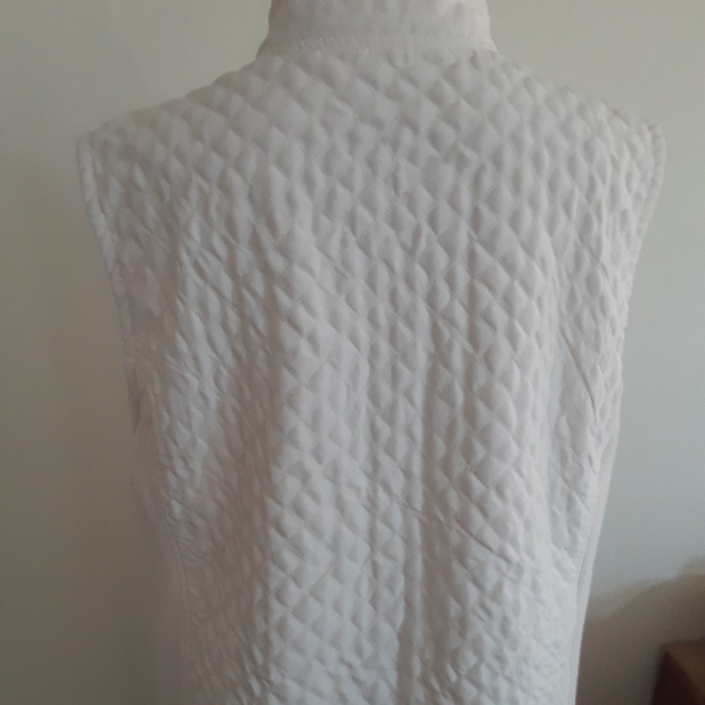 DONATED Columbia winter vest - Picture 3 of 8